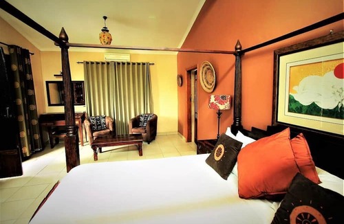 Polokwane House | African Roots Guest House