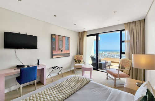 Camps Bay Villa | The Blue Emerald