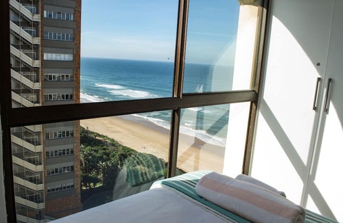 Umhlanga Apartment | 1104 Bermudas