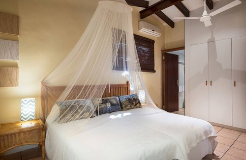 Somerset West Cottage | Just Unwind