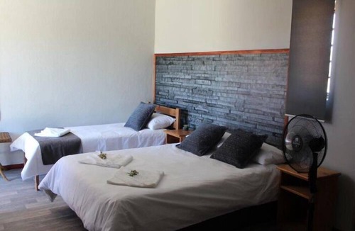 Beaufort West Cabin | Teri Lemveli Lodge