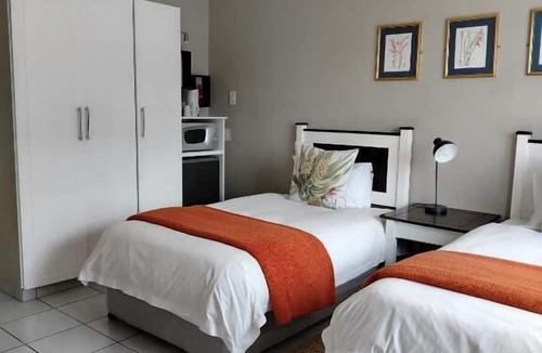 Kokstad Hotel | Mount Currie Inn