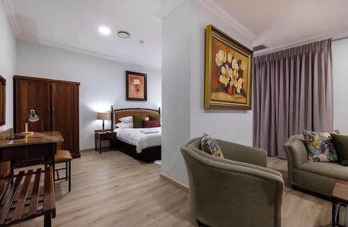 Die Hoewes Hotel | Basdenwood Hotel