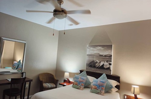Kleinmond House | Moments Guesthouse