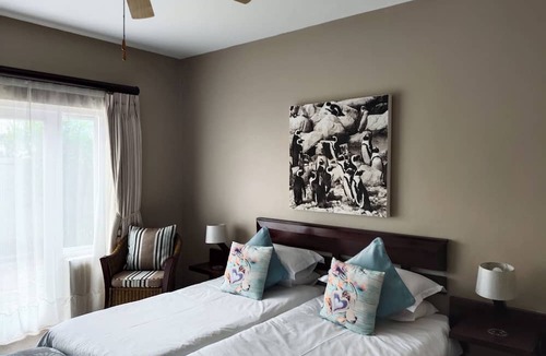 Kleinmond House | Moments Guesthouse