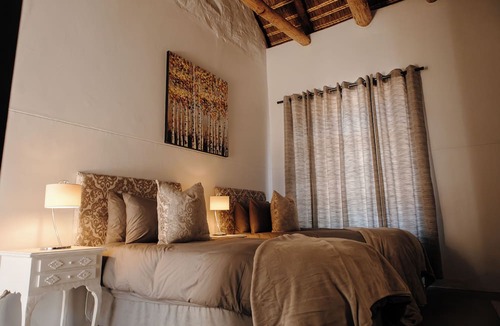 Ladismith House | The Old Posthouse