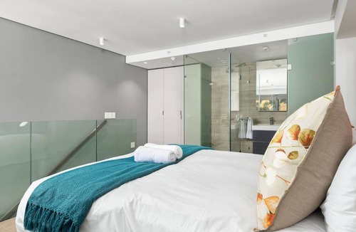 Bo'Kaap Apartment | Stylish 1bed Secure Mountain Views