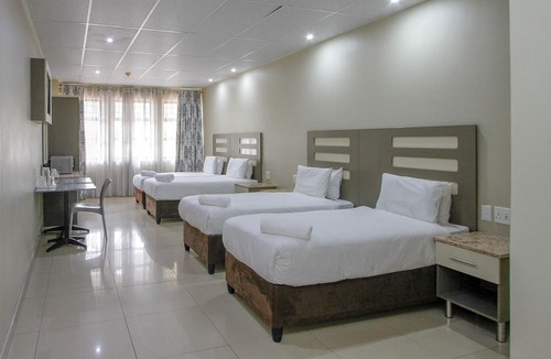Glenwood Hotel | PLM Lodge