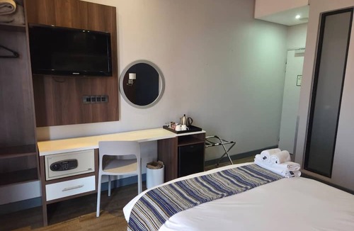 Kathu Hotel | Kathu Hotel