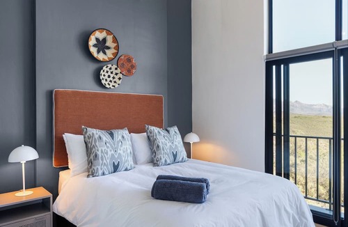 Bonnievale Cabin | Goats Window Luxury Safari Lodge Self-Catering Collection