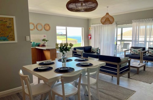 Kleinmond House | Footprints in Kleinmond