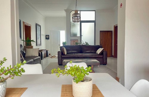 Kleinmond House | Footprints in Kleinmond