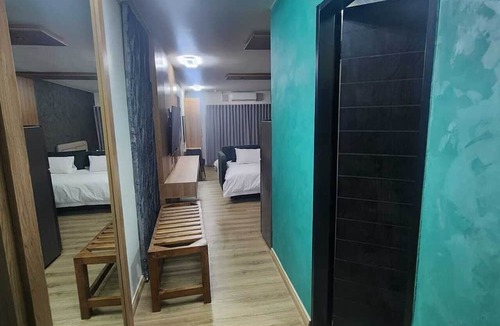Greater Johannesburg Metropolitan Area Hotel | The Lakewood Hotel