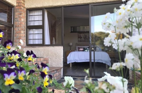Port Elizabeth House | Sandpebbles Estate