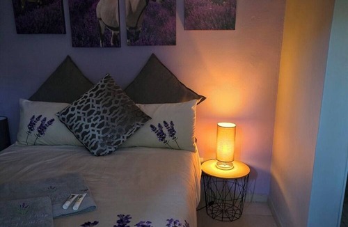 Kathu House | Flower Lane Guesthouse