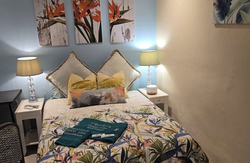 Kathu House | Flower Lane Guesthouse