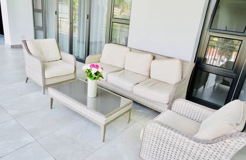 Greater Johannesburg Metropolitan Area House | H & H Boutique and Spa