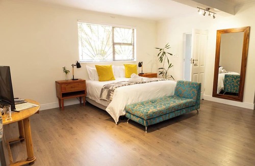 Kylemore Hotel | Staymore Guesthouse