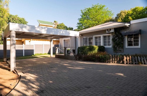 Waverley House | Wilcocks85 guesthouse
