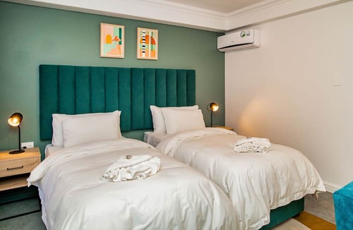 Cape Town City Centre Hotel | 9 On Barrack
