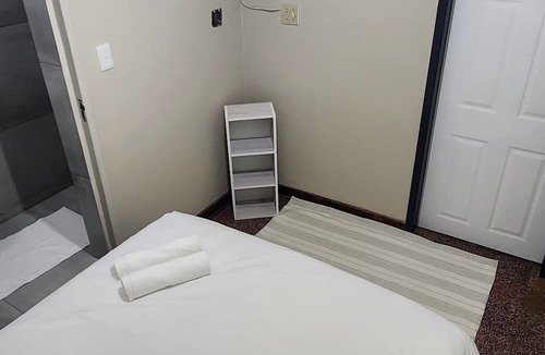 Dundee House | Pent Guesthouse Dundee