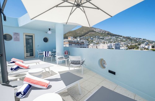 Sea Point Hotel | The Tropicana Hotel