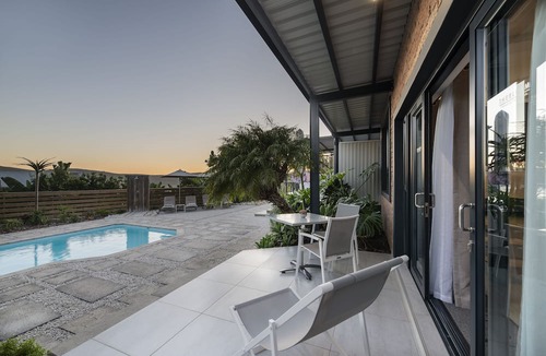 Paradise Hotel | THEBLOEM Guest Suites by Knysna Paradise Collection