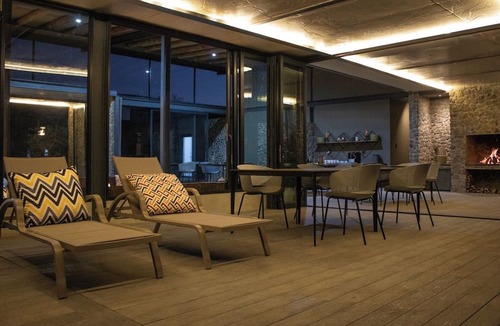 Moses Kotane Cabin | Umoya Safari Lodge - All Inclusive