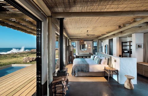 Westlake Cabin | GweGwe Beach Lodge