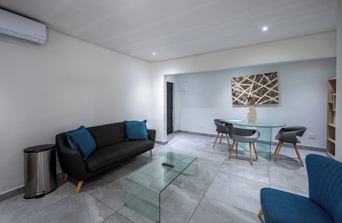 Ekurhuleni Hotel | ANEW Hotel & Convention Centre OR Tambo