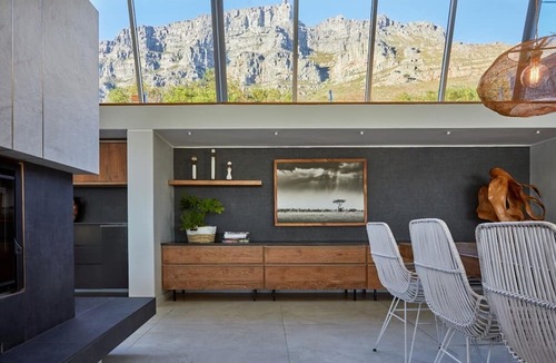 Cape Town City Centre Hotel | Atzaró Cape Town