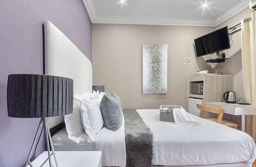 Vereeniging House | Botle Ba Afrika Lodge