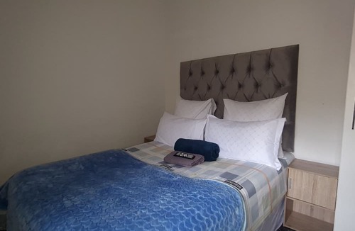 Eikenbosch House | Ojong's Guesthouse