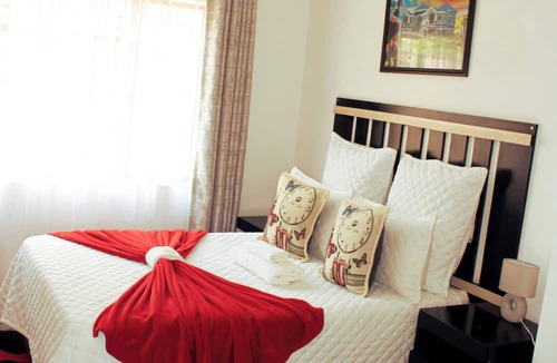 Greater Johannesburg Metropolitan Area House | Meredale Lodge