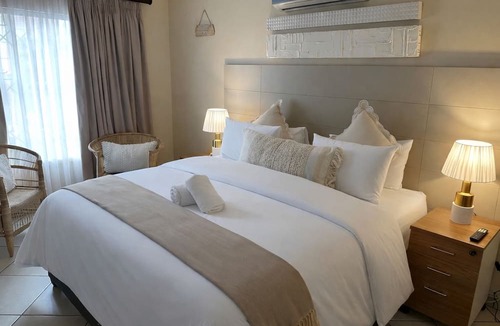 Bedfordview House | Koi Liv-Inn