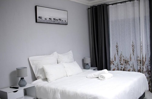Flora Park Hotel | Semeni Asante Getaway