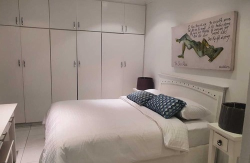 Essenwood House | Esselmont Guest House