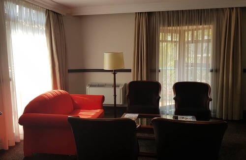 Arcadia Hotel | Court Classique Suite Hotel