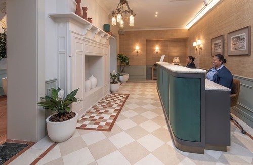 Hermanus City-Centre Hotel | The Marine Hermanus