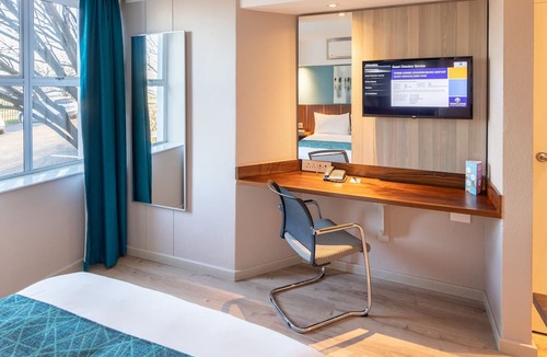 Kempton Park Hotel | Town Lodge Johannesburg Airport
