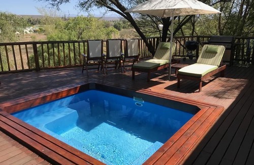 Oudtshoorn Bed & Breakfast | Riverside Lodge