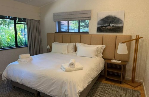 Stellenbosch Central House | Twice Central Guesthouse