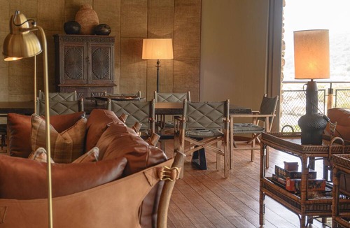 Ulundi Cabin | Madwaleni River Lodge - Babanango Game Reserve
