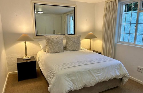 Voelklip House | Valinor - Grotto Beach