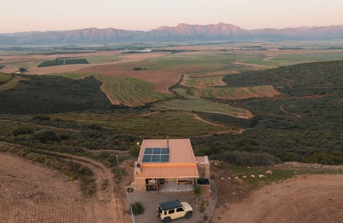 Malmesbury Cabin | Dassenheuwel Wheat Cabin