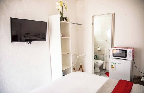 Randpark Ridge House | Cosy En-suite Studio