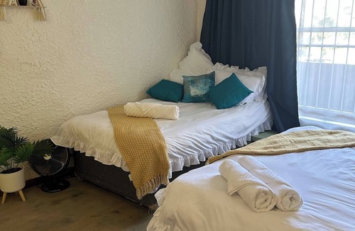 Deneysville Apartment | Retro at The Vaal - Entire Flat