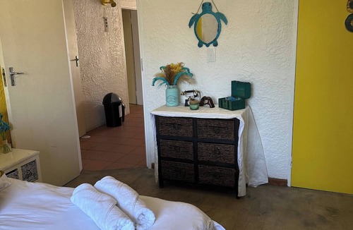 Deneysville Apartment | Retro at The Vaal - Entire Flat