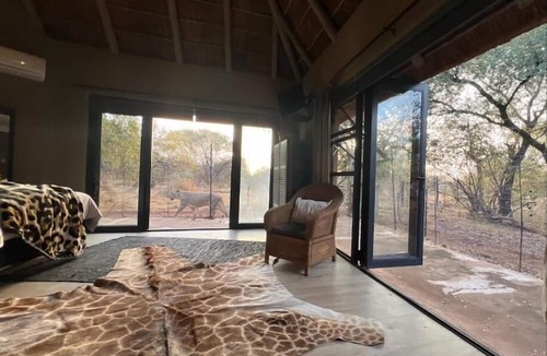 Lephalale House | Simba Safaris African Pride