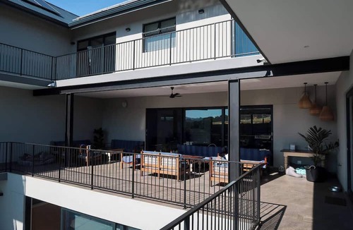Umhlali Beach House | Coral House - Staynest Guesthouse